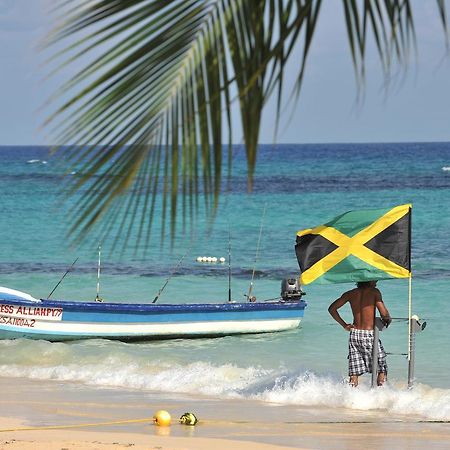 Paradise On The Rocks Negril Exterior photo