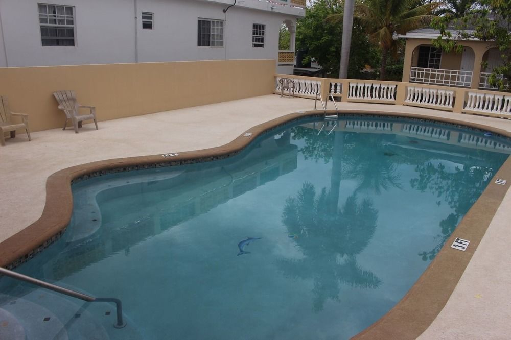 Paradise On The Rocks Negril Exterior photo