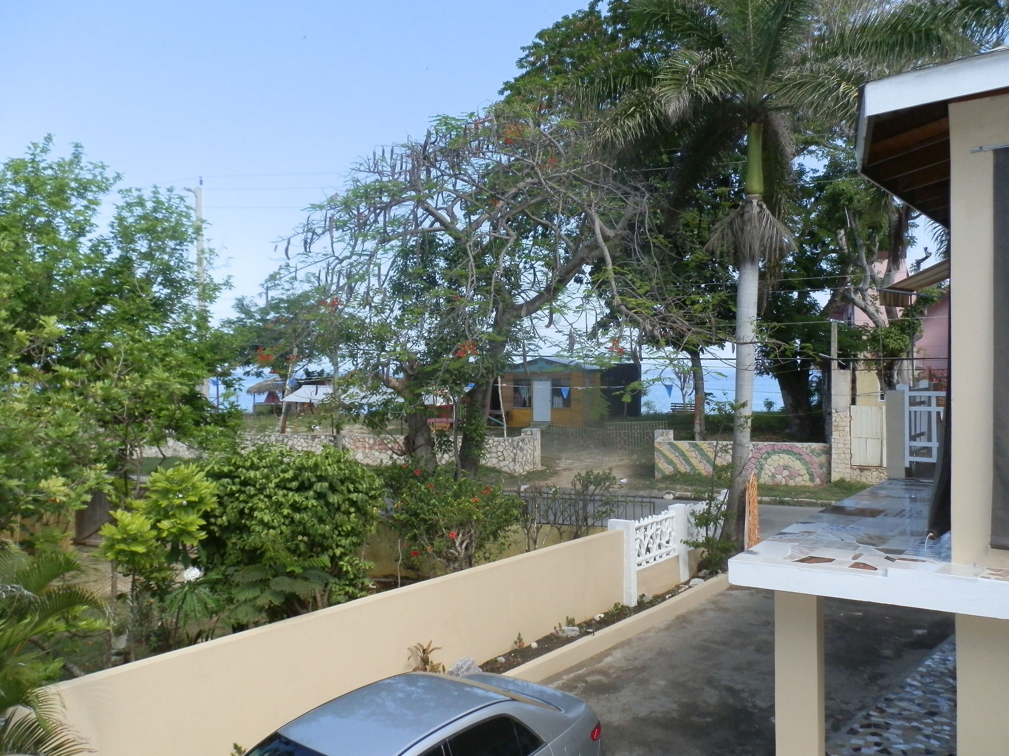 Paradise On The Rocks Negril Exterior photo